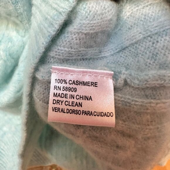 Antonio Melani Cashmere Sweater Luxurious Baby Blue Pullover Cable‎ Knit Medium - Picture 6 of 6